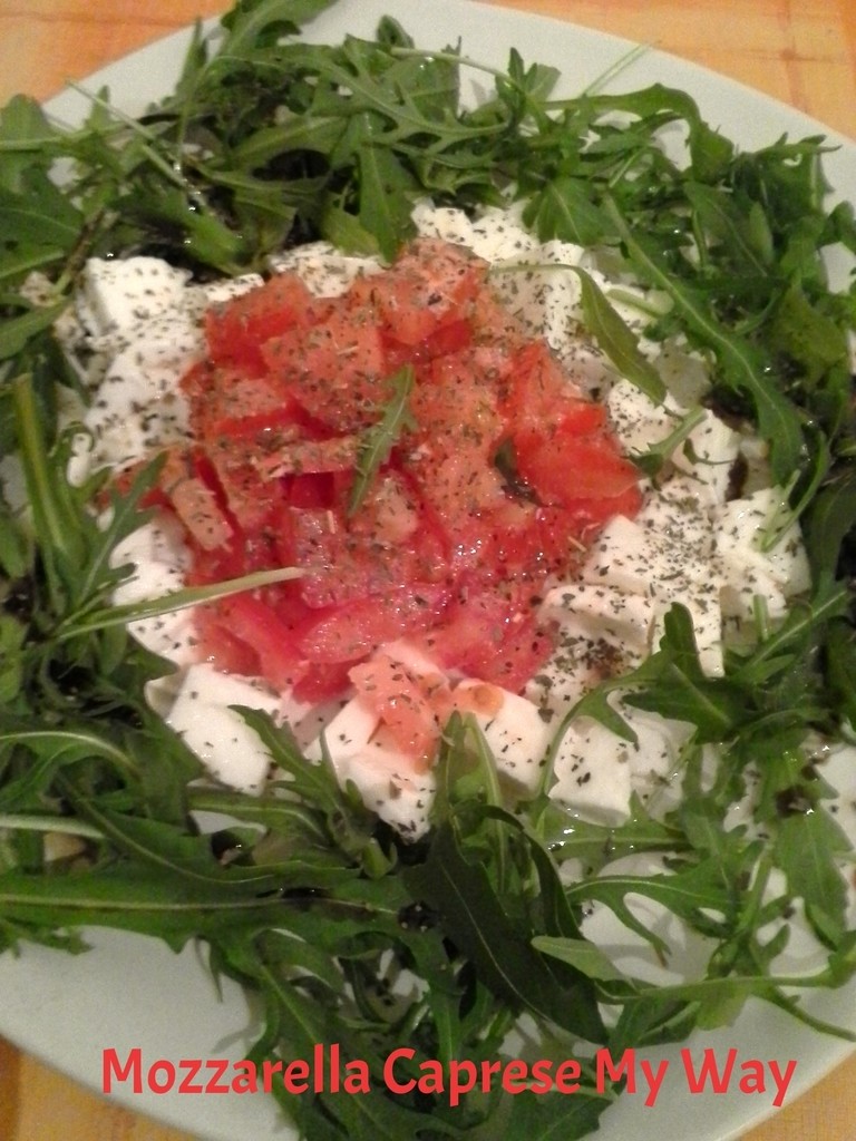 The perfect trinity of tomato, mozzarella and arugula: where the sweetness of the tomatoes and the silkiness of the mozzarella soothes the bitterness of the arugula right away. A delicious, simple healthy lunch or dinner recipe you can whip up in 5 minutes and devour right away, enjoy!
