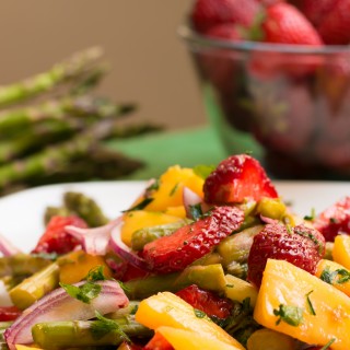 Fruity and Colourful Strawerry Mango Asparagus Salad