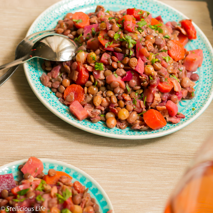 Make this oriental lentil casserole with bacon, carrots, beets and raisins, and sprinkle it with cinnamon for an unusual but extraordinary flavour combination.
